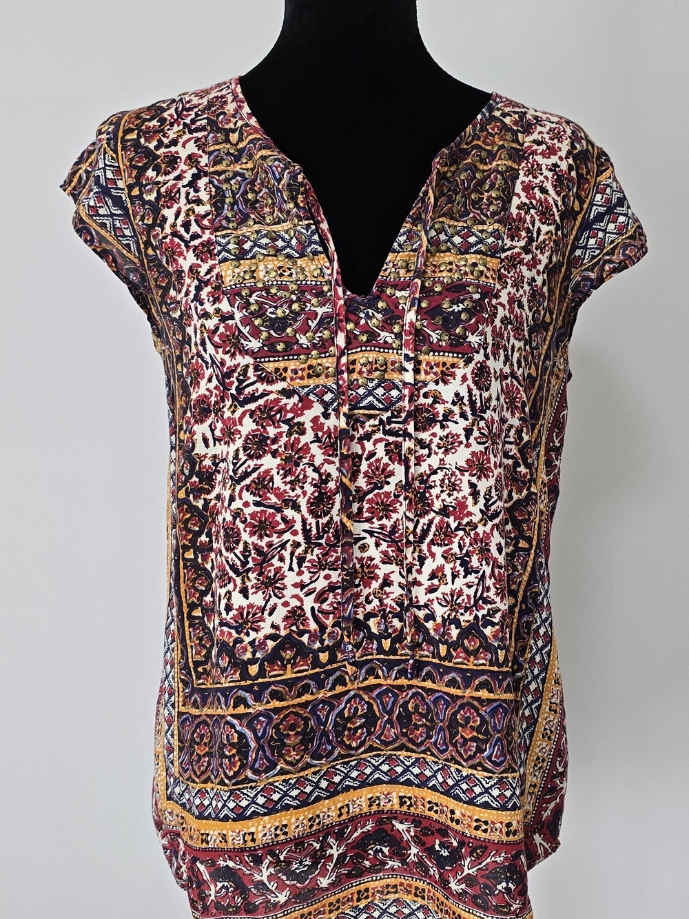 Lucky Brand Burgundy and Cream Boho Print V-Neck Top